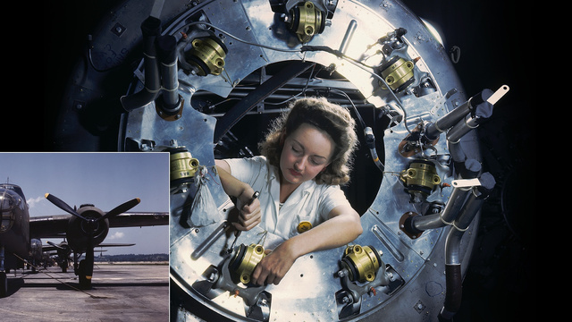 Máquinas: Parte da capota de motor de um bombardeiro B-25 sendo montada em 1942 por uma mulher